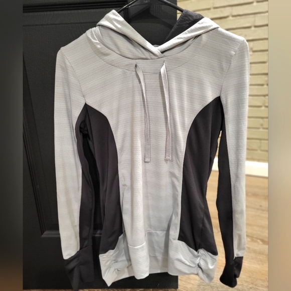 Gray Workout Hoodie - Picture 1 of 12